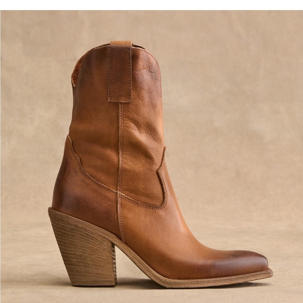 Sundance Leather Ronnie boot mid calf heeled - Picture 6 of 6